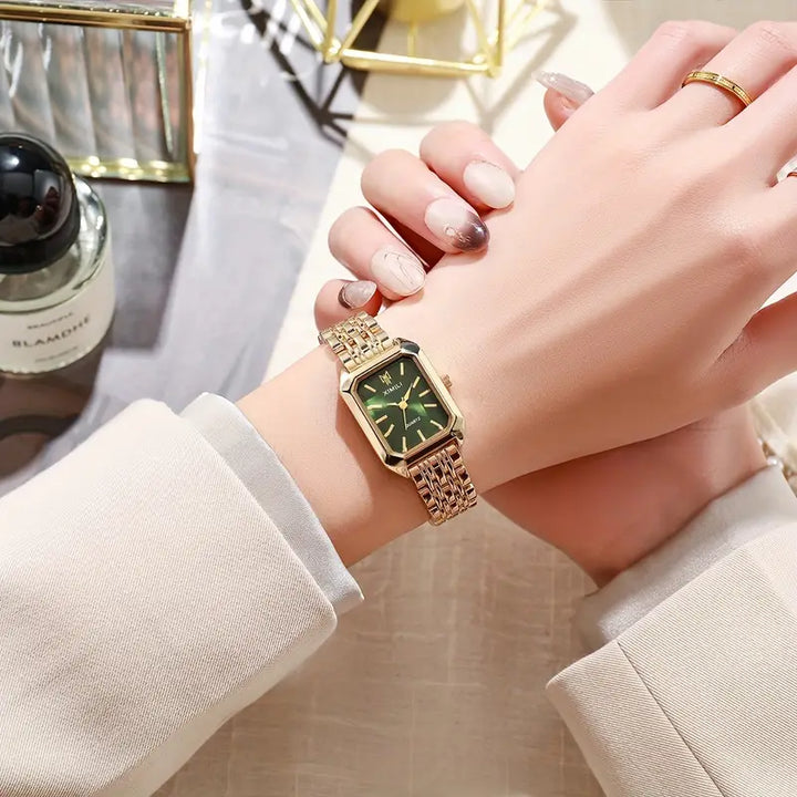 Elegant gold watch with refined links