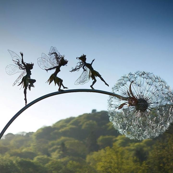 EnchantaLuxe Garden Stake | Handmade Magical Metal Garden Decoration for Enchanting Outdoor Spaces