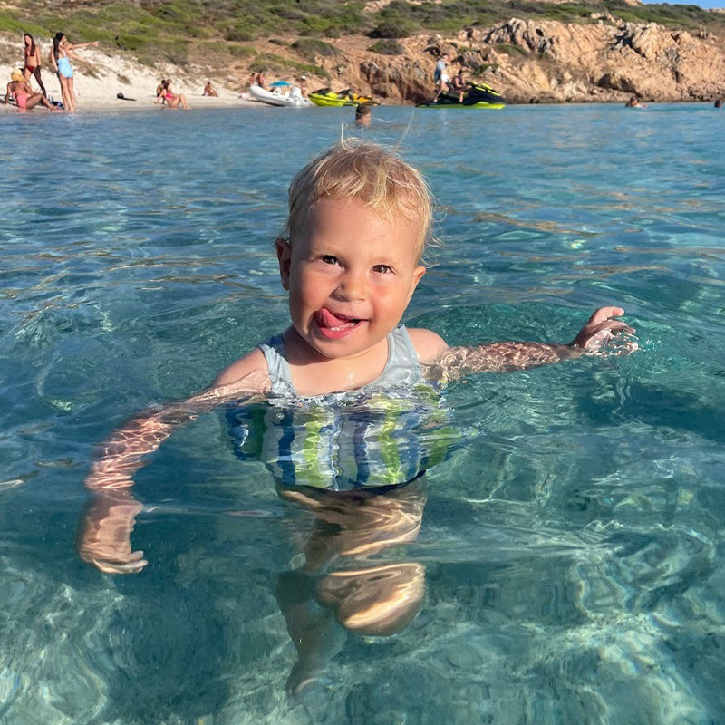 AquaGuard Schwimmweste | Premium-Schwimmhilfe für die Wassersicherheit und das Schwimmvertrauen von Kindern