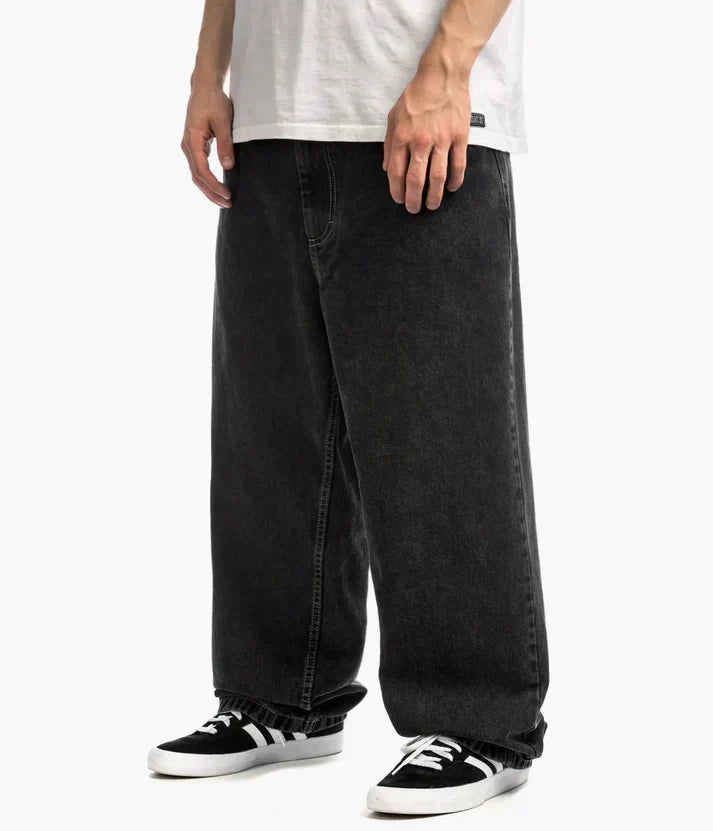 Wide Jeans – Bold Urban Style for Skate and Street Wear