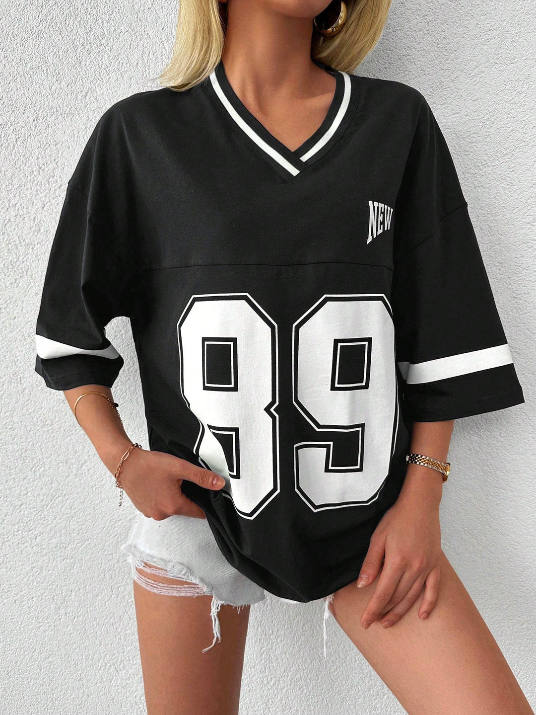 Casual Cool Vibe with This Oversized Shirt