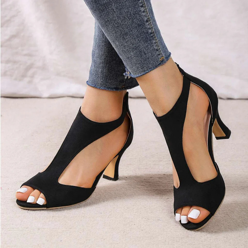Sandals with Heels – Stylish and Practical