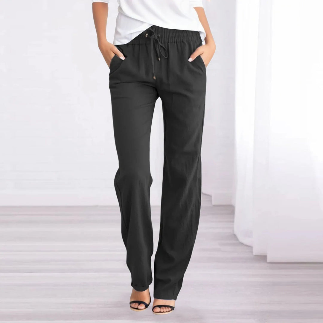 Neeltje Trousers – Effortless Comfort and Timeless Style