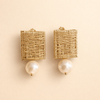 Elegant pearl earrings