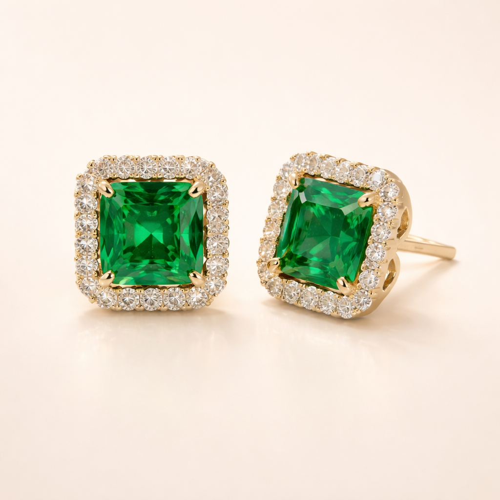Elegant gold earrings with a refined design