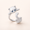 Refined white gold ring with subtle cat shape