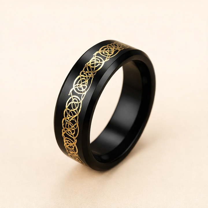 Endless silver ring with refined details