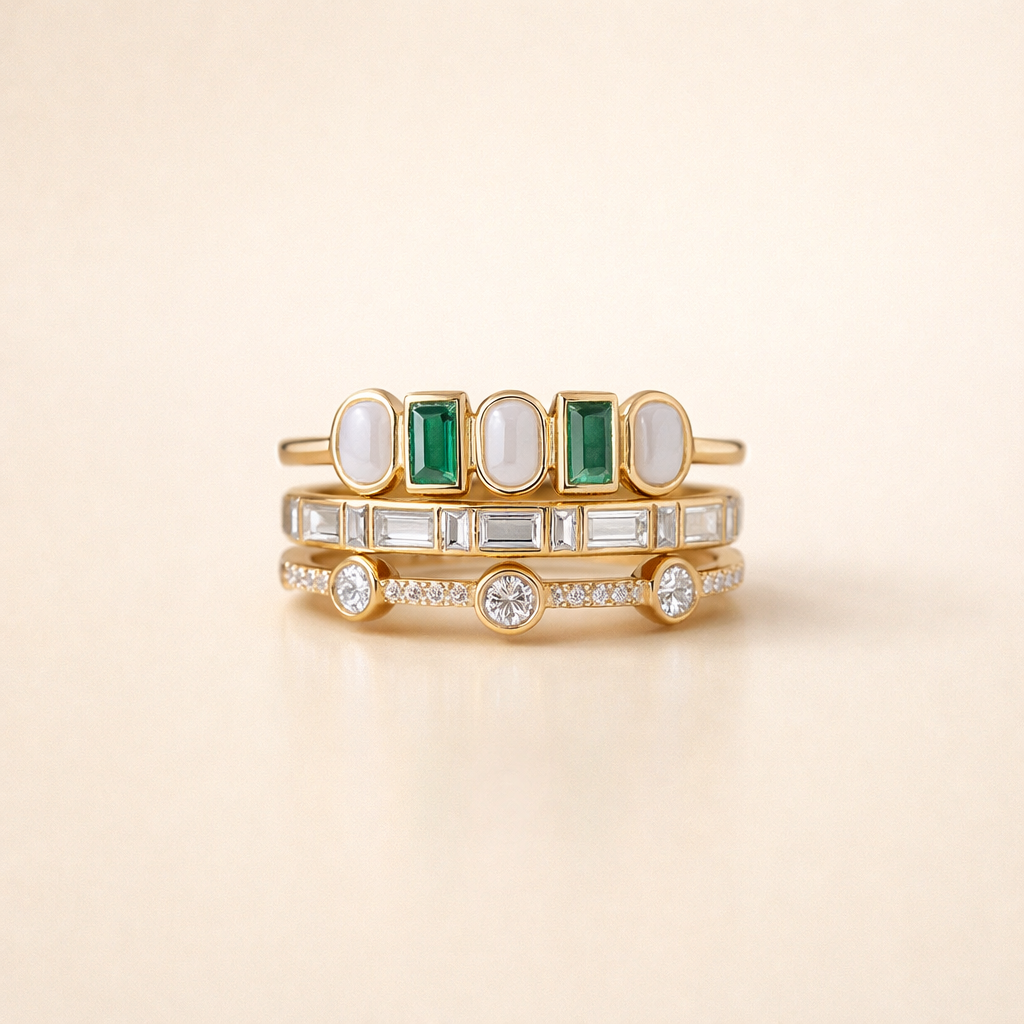 Elegant silver ring with white and green opal