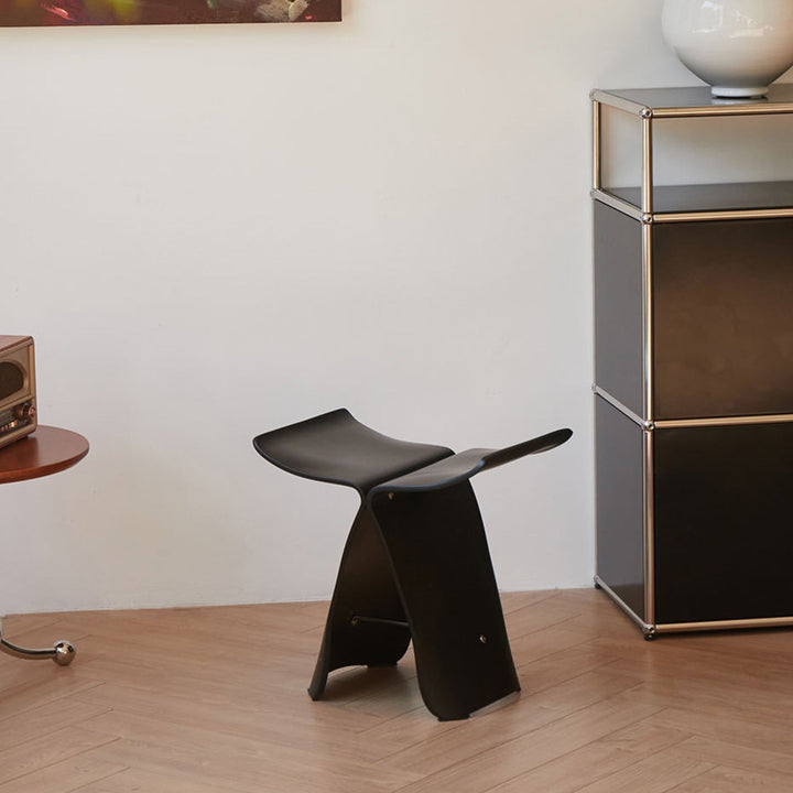 Elegant Butterfly Stool – Timeless Design for Living Room and Hallway