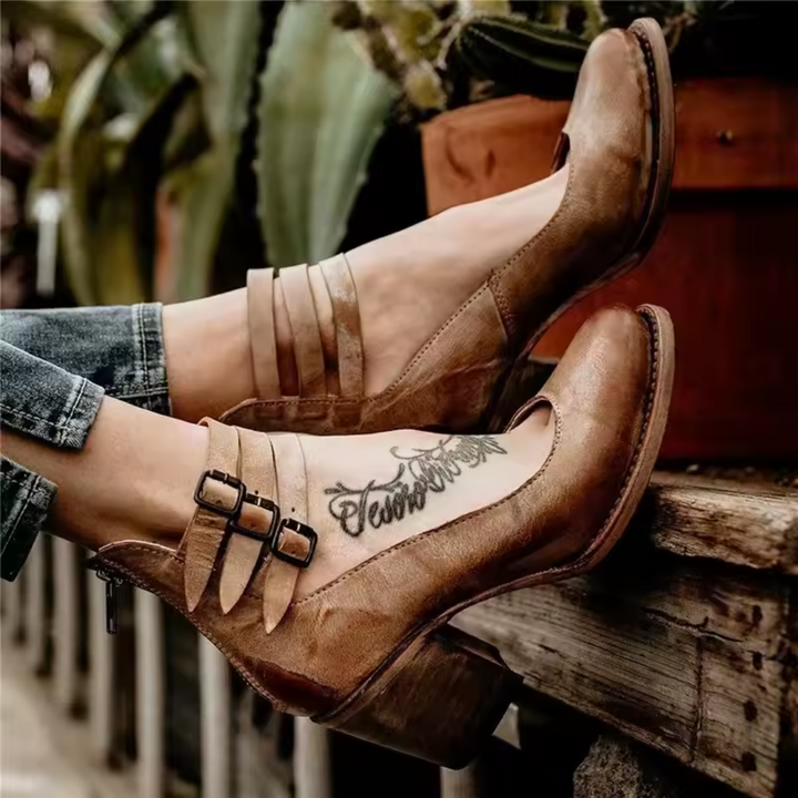 Vintage Pumps for Women