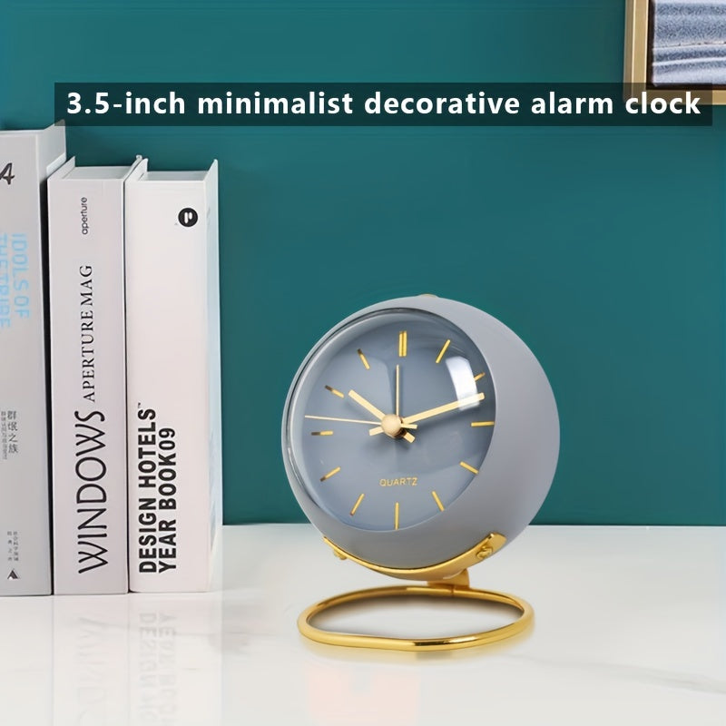 Nordic Silent Desk Clock – Luminous Hands and Metal Frame