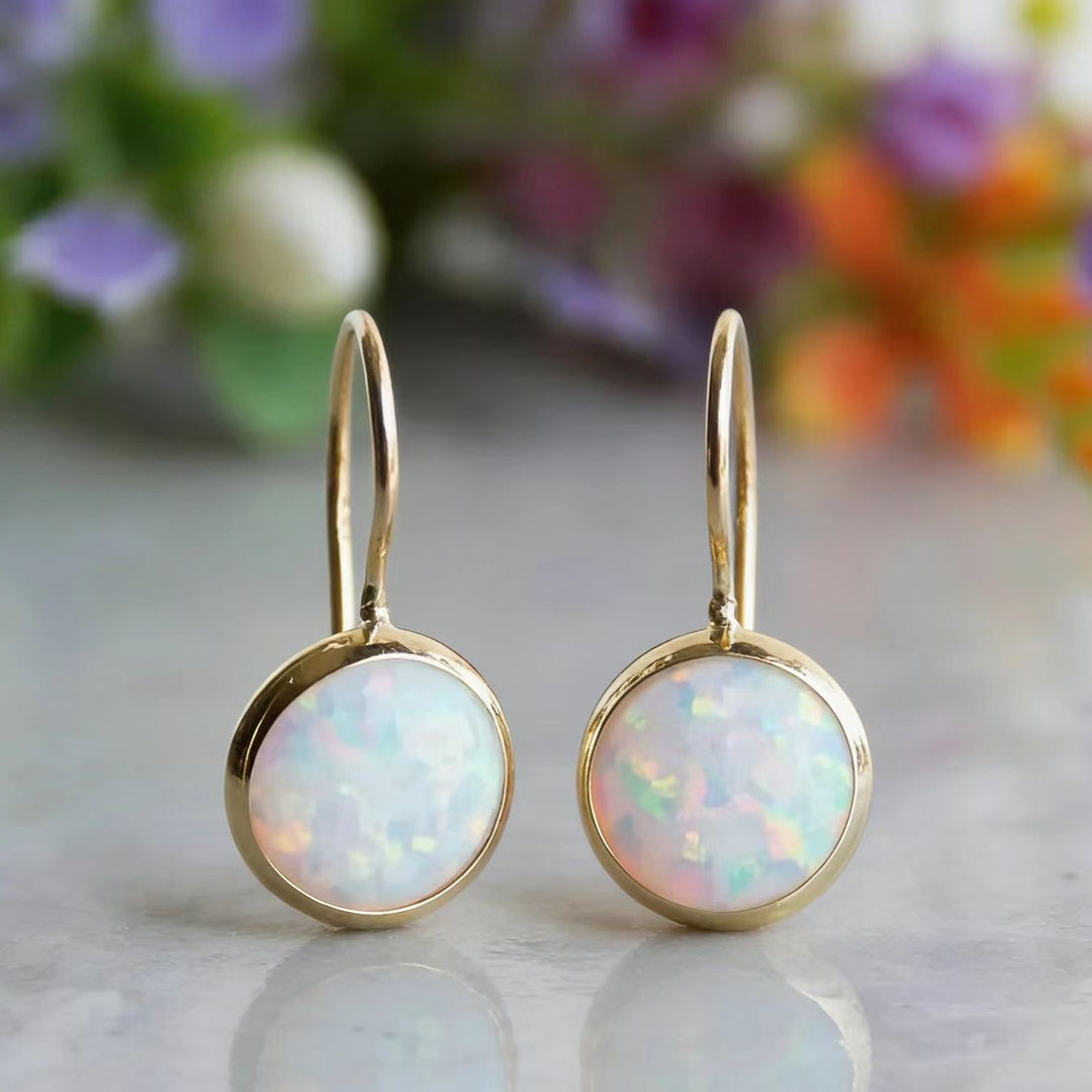 Womens Retro Minimalist Light-luxury High-end Earrings