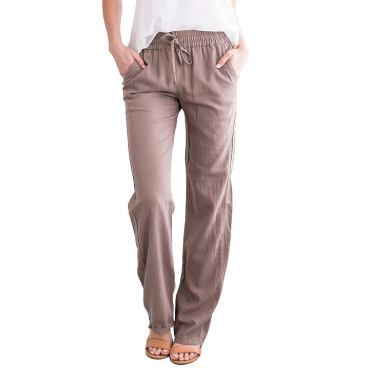 Neeltje Trousers – Effortless Comfort and Timeless Style
