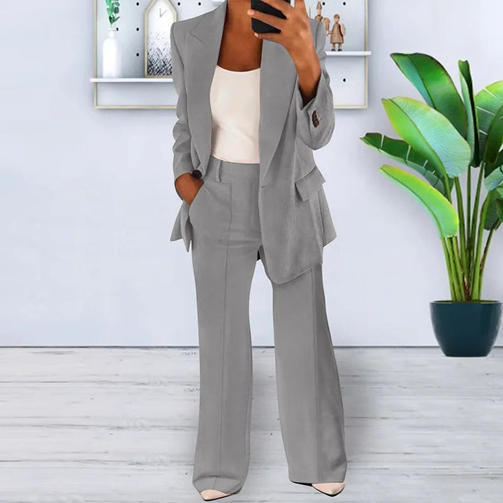 Women’s Pantsuit with Wide-Leg Trousers