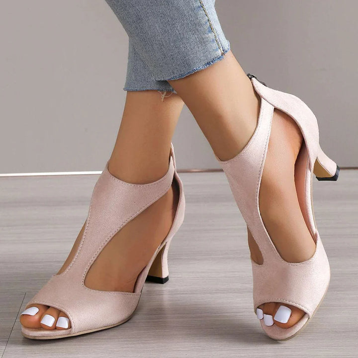 Sandals with Heels – Stylish and Practical