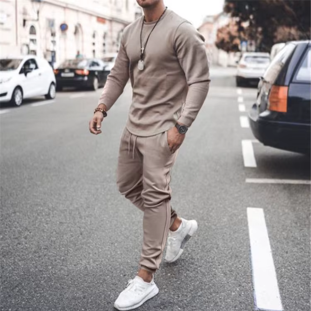 Two-Piece Set – Relaxed Style with Modern Comfort
