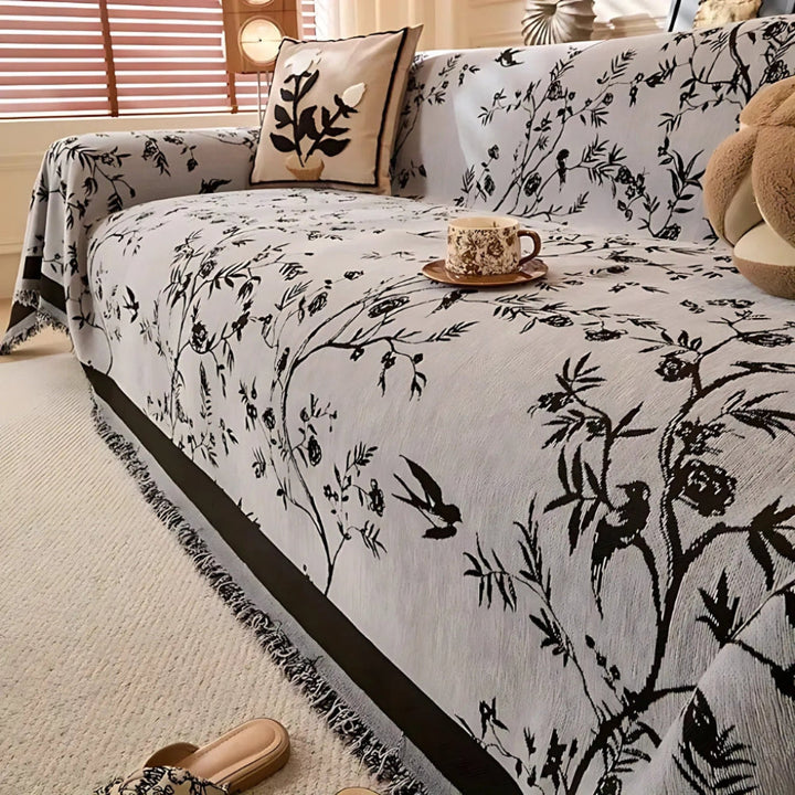 Elegant Floral Patterned Throw with Fringe Trim