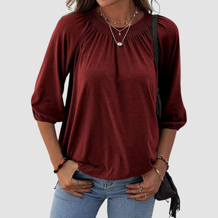 Loose-Fit Women’s Top with Half Sleeves