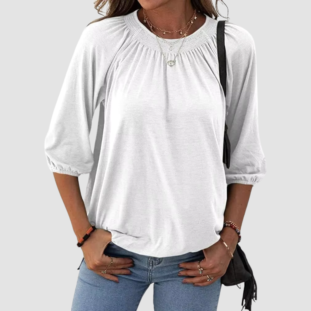 Loose-Fit Women’s Top with Half Sleeves