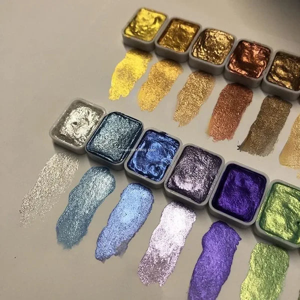 Mineral pigment powder – ignite your art with brilliantly shimmering colours