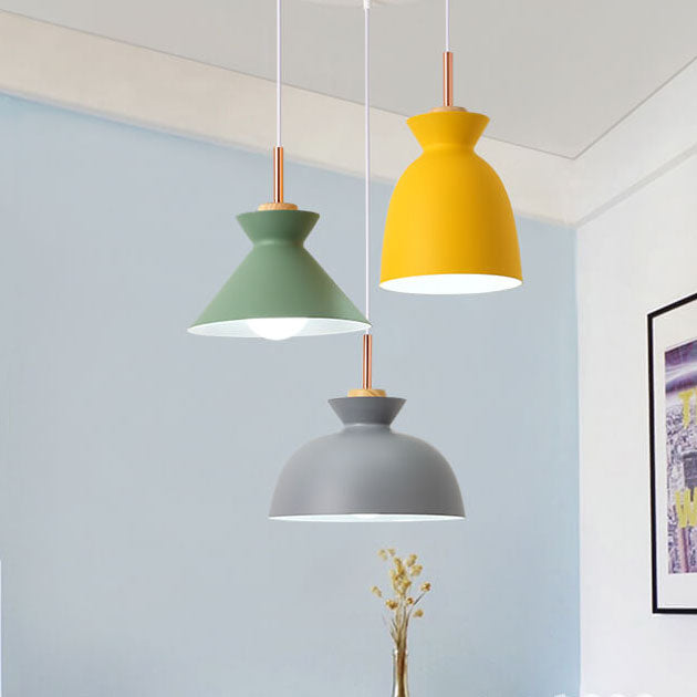 AuroraLite Nordic Kronleuchter | Design aus Metall | 1-Flammig | Moderne Farboptionen