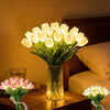 Cosy LED flower lamp for warm, atmospheric light