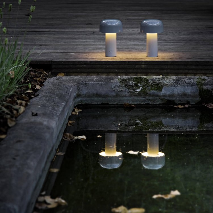 Agari Mushroom-Shaped Table Lamp | Wireless Ambient Light