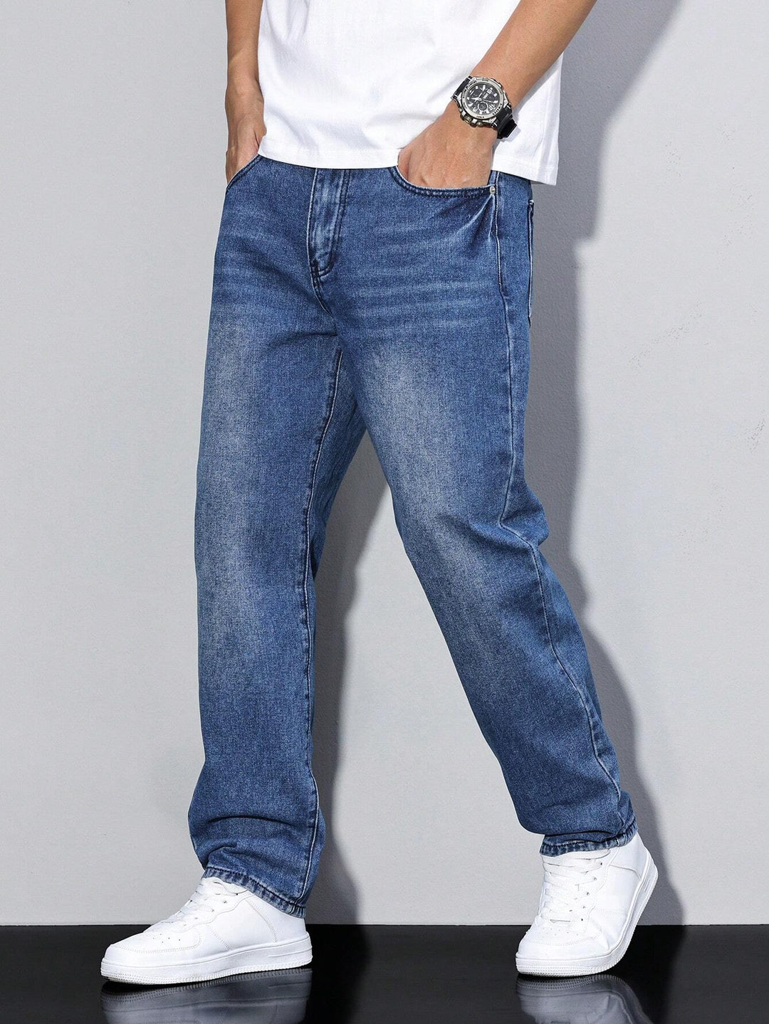 Baggy Jeans - Wide-Cut Denim Trousers in a Used Look