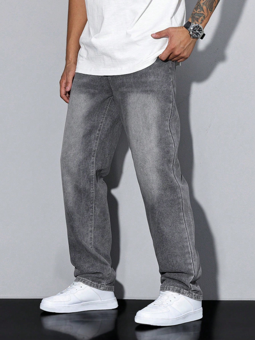 Baggy Jeans - Wide-Cut Denim Trousers in a Used Look