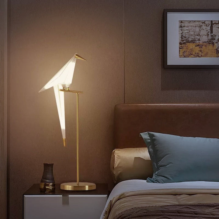 Birdy Origami Table Lamp – Warm Ambient Light and Modern Wing Design