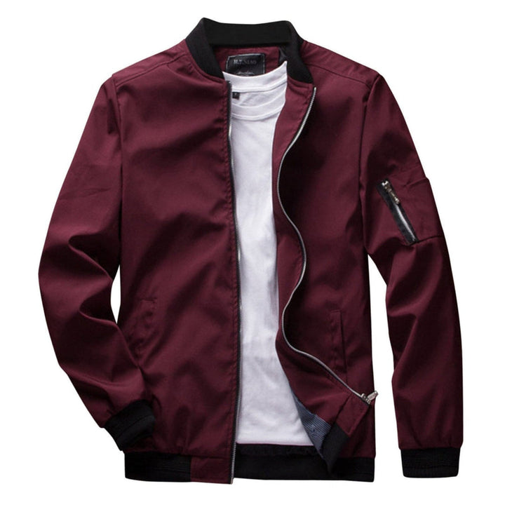 Lightweight Zip-Up Jacket for Men with Practical Pocket