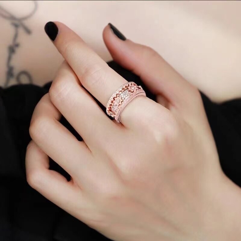 Spinfinity Relaxing Spinner Ring
