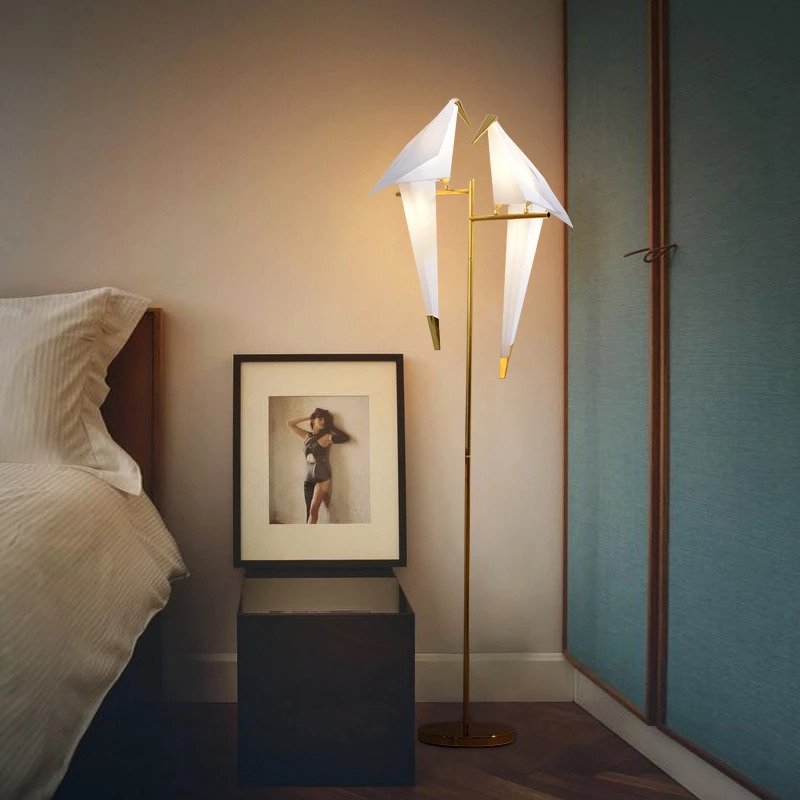 Origami Birdy Tischlampe – Warmes Ambientelicht und Modernes Flügeldesign