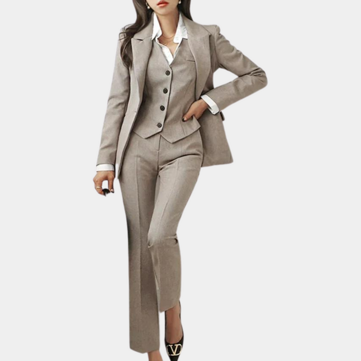 Nova Women’s Suit – Power & Elegance Combined