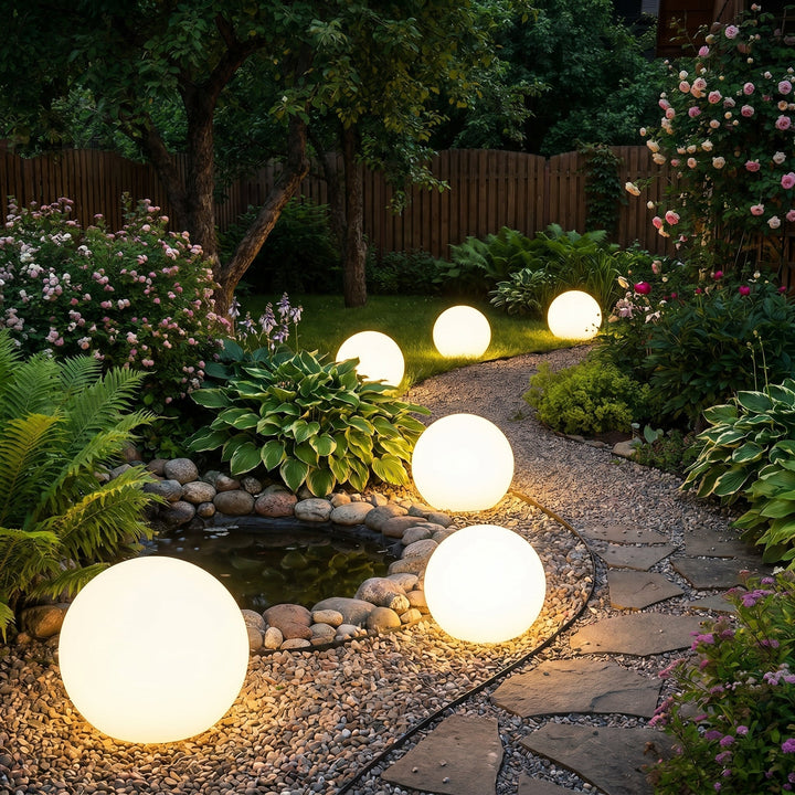 Solar-powered garden globe light – cordless, waterproof outdoor lamp