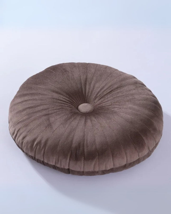 Poetica – Round Cushion in Modern Design