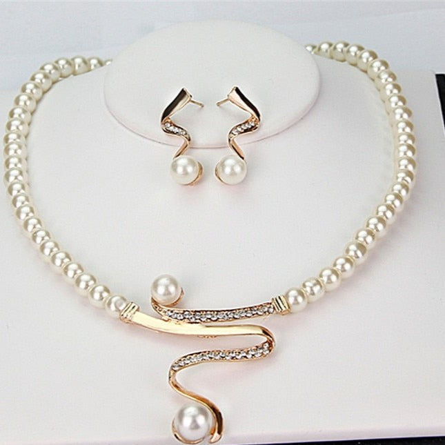 Simple Gold Necklace and Delicate Earrings Set