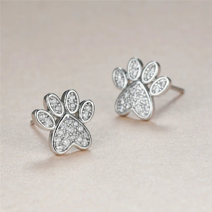 White Cubic Zirconia Paw Studs – Heart-Shaped Design