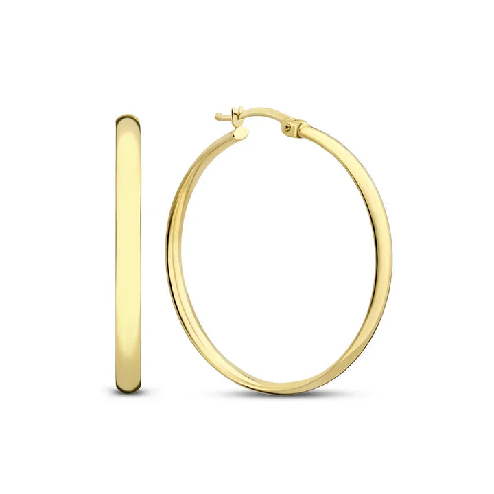 Elegant White Gold Earrings with Refined Details