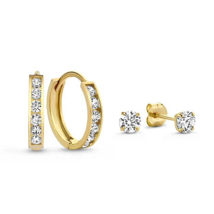 Gold earrings set
