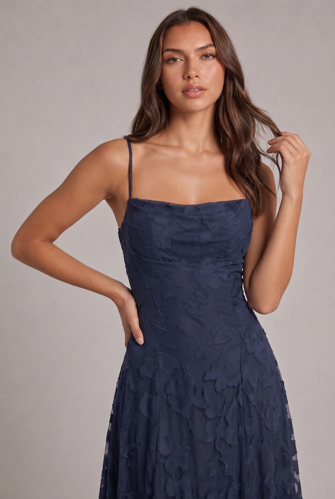 Olivia Maxi Dress - Elegant Evening Dress with Floral Pattern