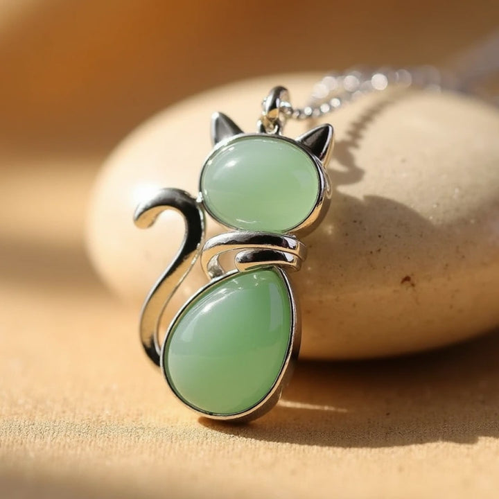 Elegant Natural Stone Necklace with Cat Pendant