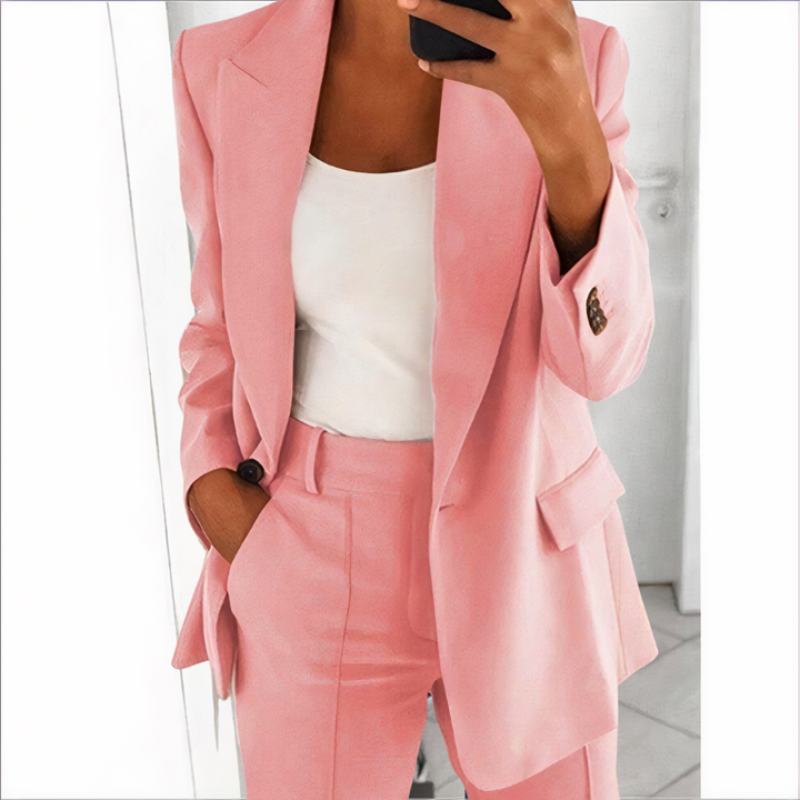 Blazer and Trousers Set – Chic and Professional Style