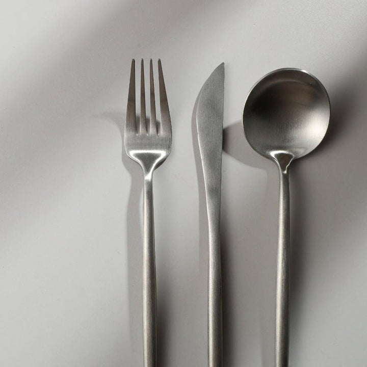 Minimalist Cutlery for Modern Tables - PureSet