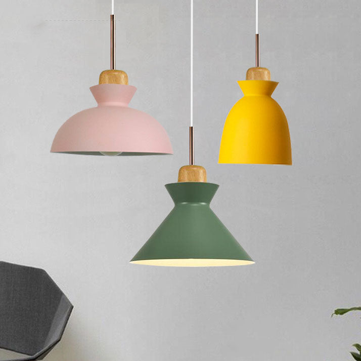 AuroraLite Nordic Kronleuchter | Design aus Metall | 1-Flammig | Moderne Farboptionen
