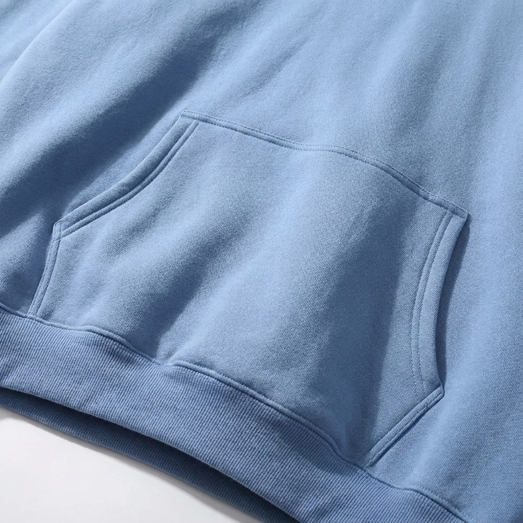 Relaxed Men's Pullover Hoodie with Kangaroo Pocket