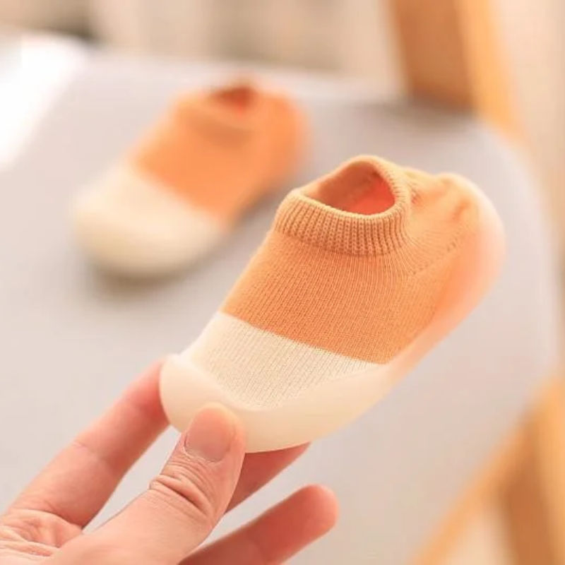 Flexible Barefoot Kids’ Shoes
