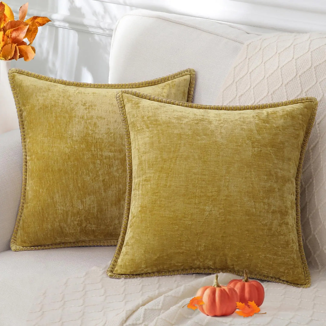 Liorenn – Chenille Cushion Cover with Stitched Edge