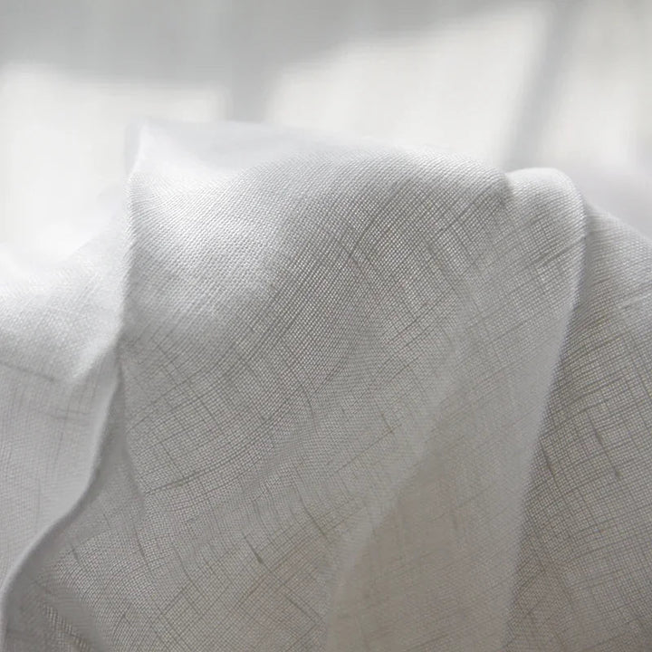 Luxuriöse Leinenbettwäsche – BreezyLuxe