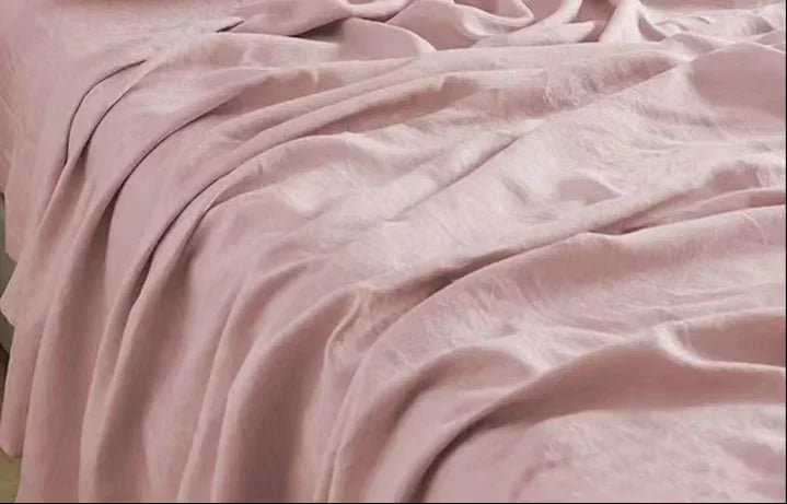 Luxuriöse Leinenbettwäsche – BreezyLuxe